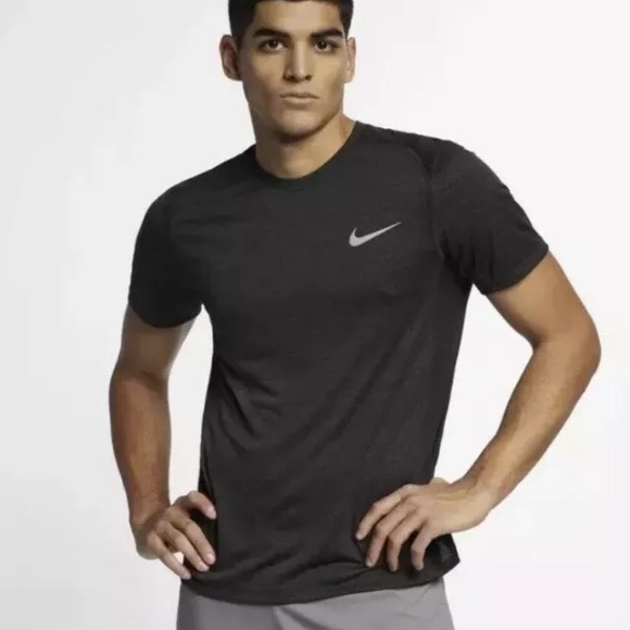 NWT Nike Men/'s Dry-Fit Breathe Miler Running Top Training Tee AA4872 XL